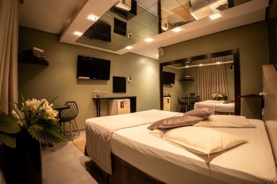 Florence Motel - Santo Angelo-Rs Zewnętrze zdjęcie